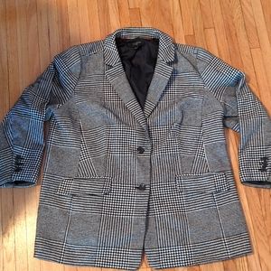Talbot's houndstooth blazer lined